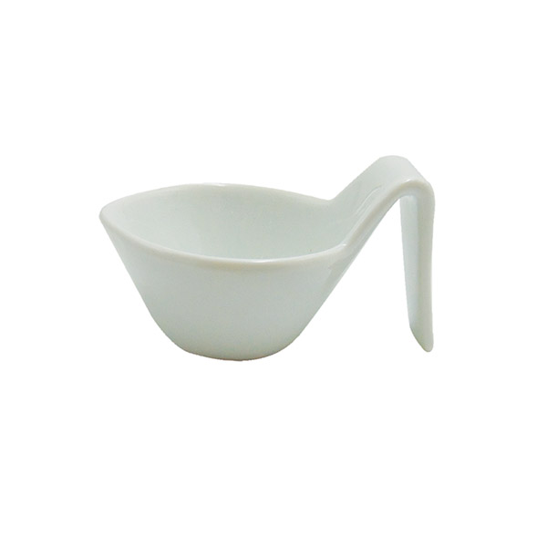 BALL WITH A CHINESE HAND