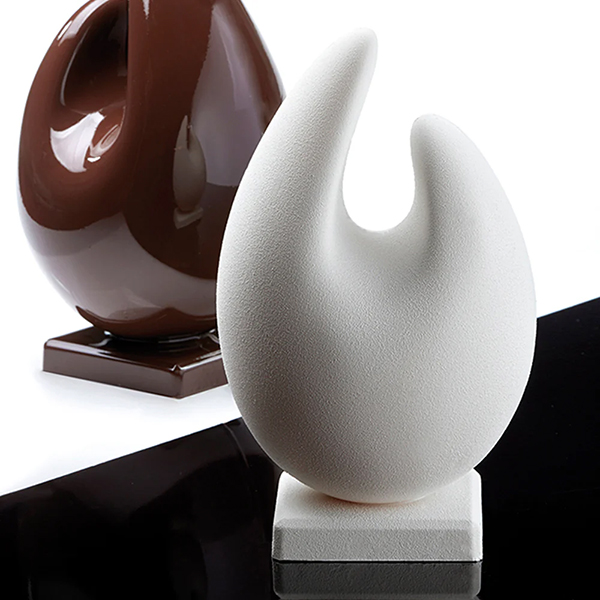 EGG CHOCOLATE MOULD ORGANIC KT140