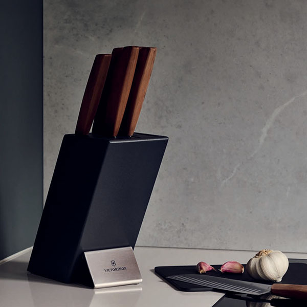 ACCESSORIES FOR KNIVES